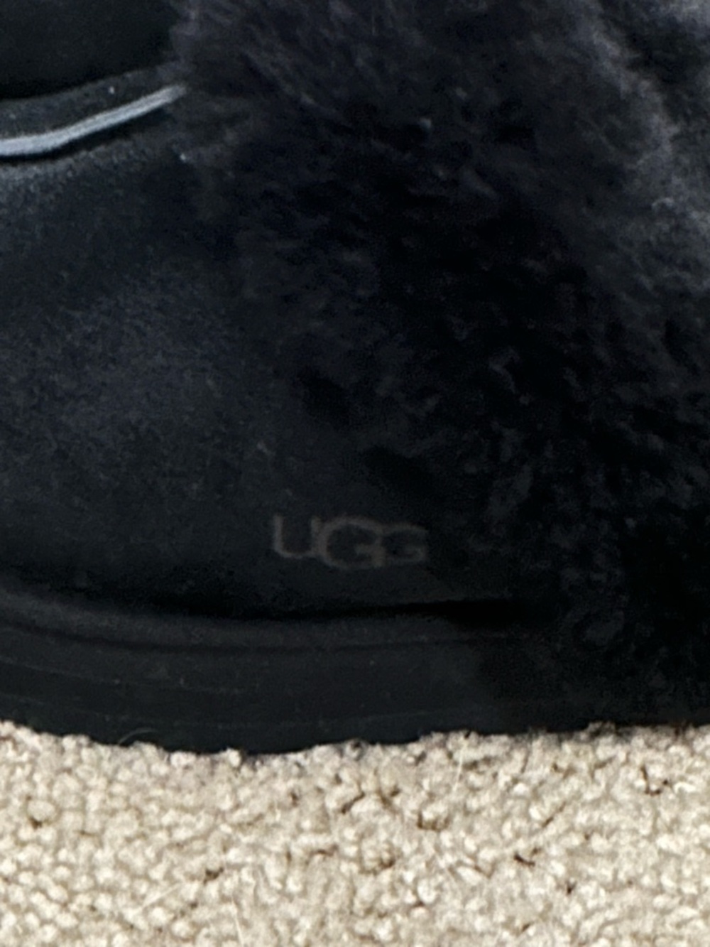 UGG Disquette Suede Slippers Size 9 in Black VGUC - Picture 8 of 11